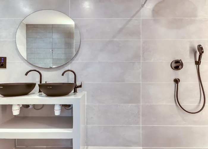 Lou - Immo Barneda * Roses