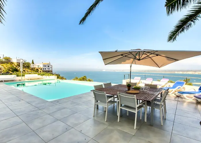 Lou - Immo Barneda Vakantiehuis *